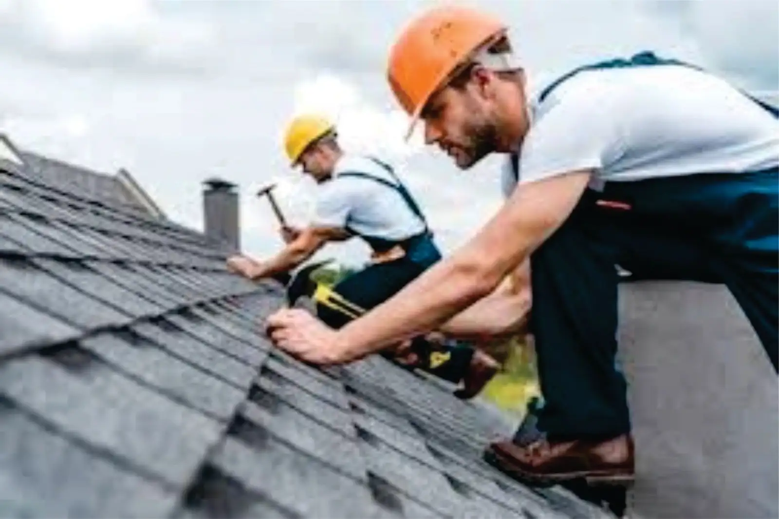 911 Roofer on a south Ontario rooftop repairing a leak